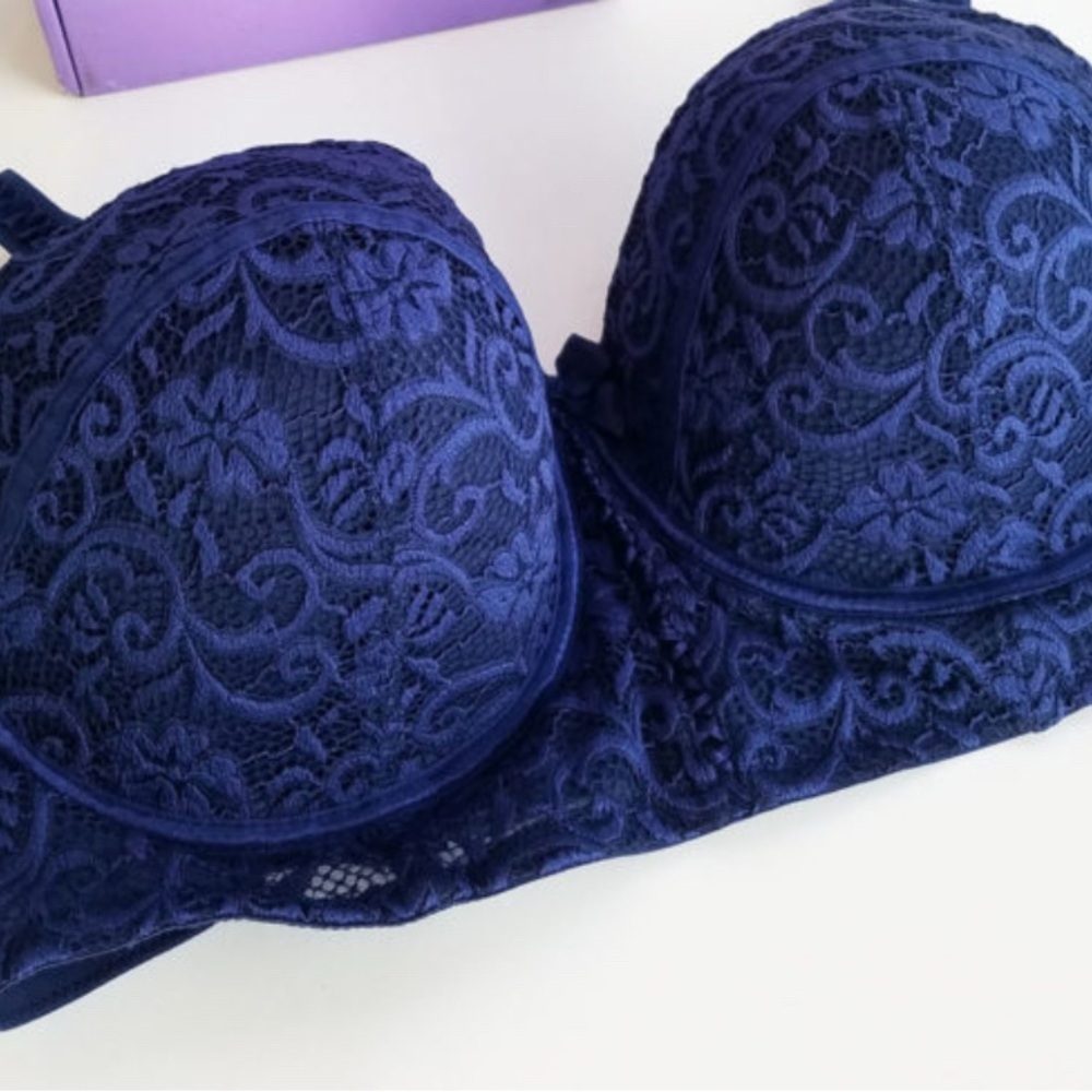 Adore me Luxurious Blue Lace  Bra with Underwire - Picture 2 of 9